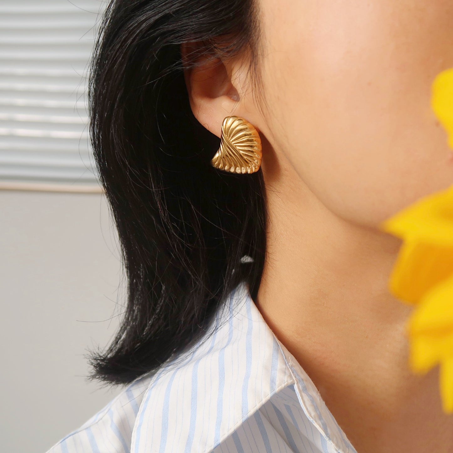 Shell Statement Earrings