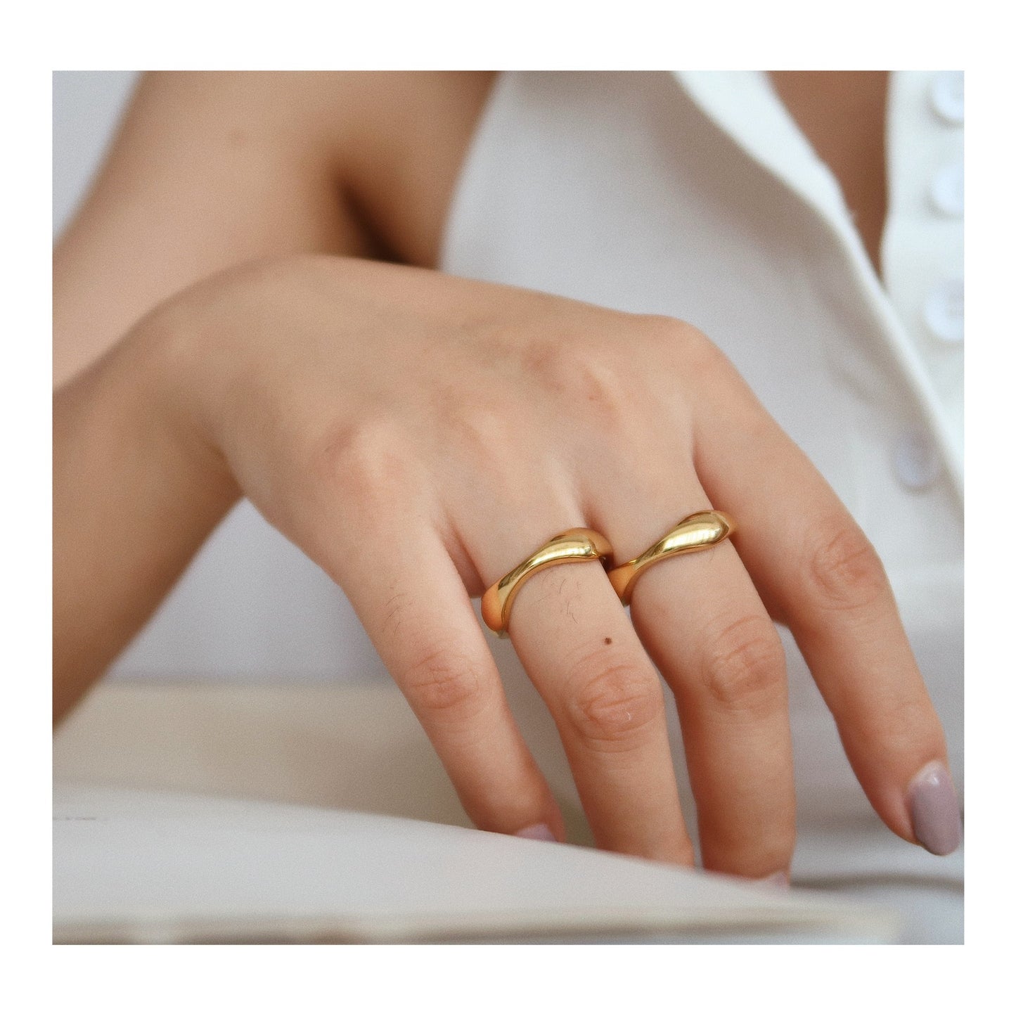 Smooth Gold Wave Ring